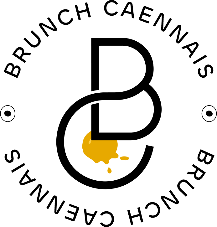 Logo du café Brunch Caennais, conçu par le studio Nueva Vista, présentant un design élégant et moderne avec les initiales "BC" symbolisant un œuf au plat dans la lettre C pour évoquer l'idée du brunch, démontrant l'expertise en création d'identités visuelles pour des cafés et restaurants.